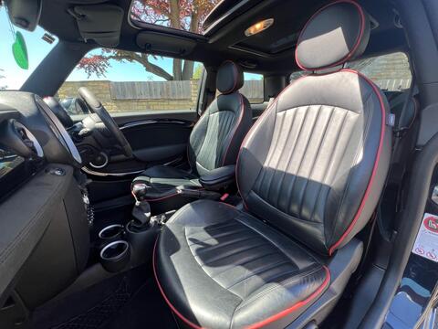 2012 MINI Hatch 1.6 John Cooper Works Euro 5 3dr