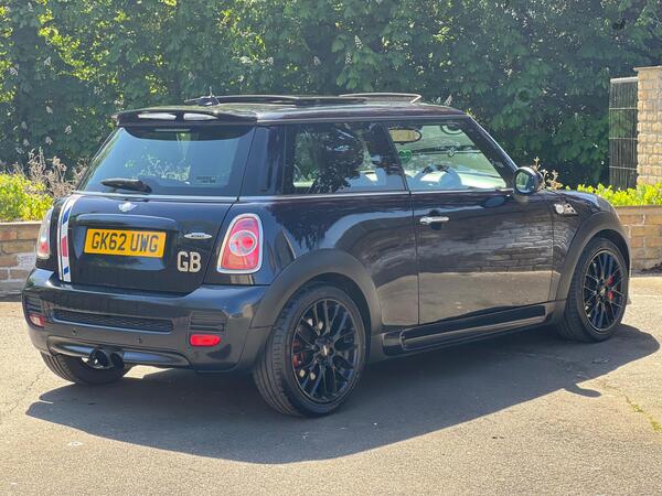 2012 MINI Hatch 1.6 John Cooper Works Euro 5 3dr