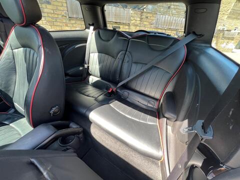 2012 MINI Hatch 1.6 John Cooper Works Euro 5 3dr